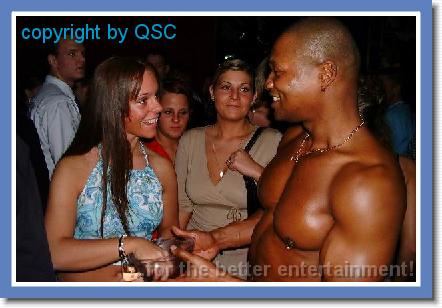 men stripper strip show_0000057.jpg